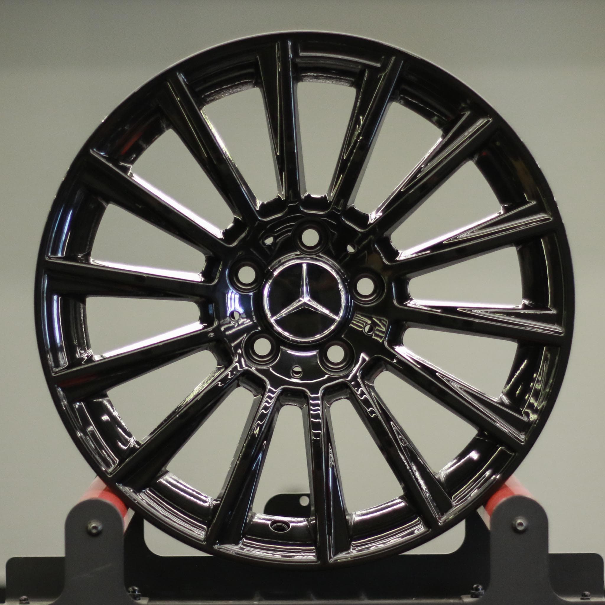 W813 17"  MERCEDES BENZ 5X112