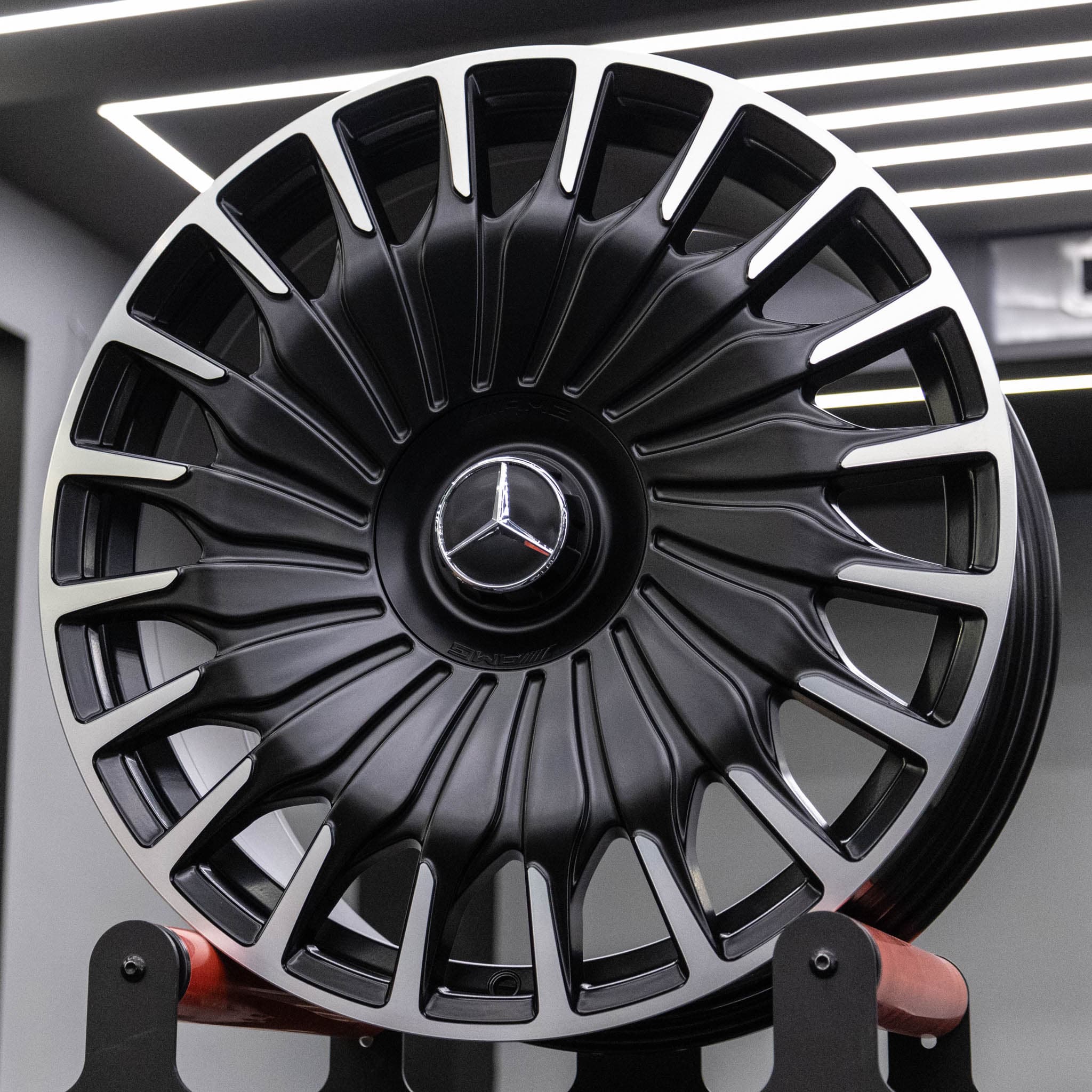 W830 20" MERCEDES BENZ 5X112