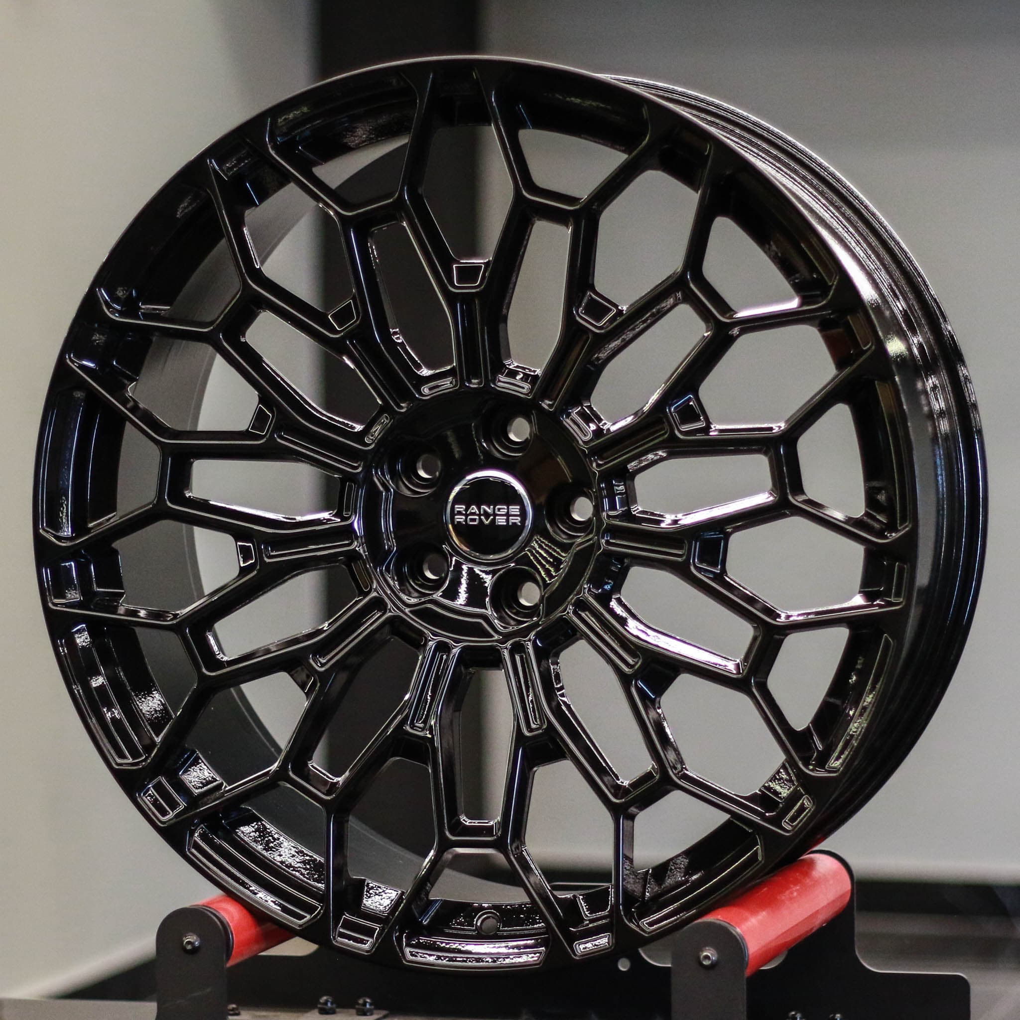 853 23" LAND ROVER 5X120