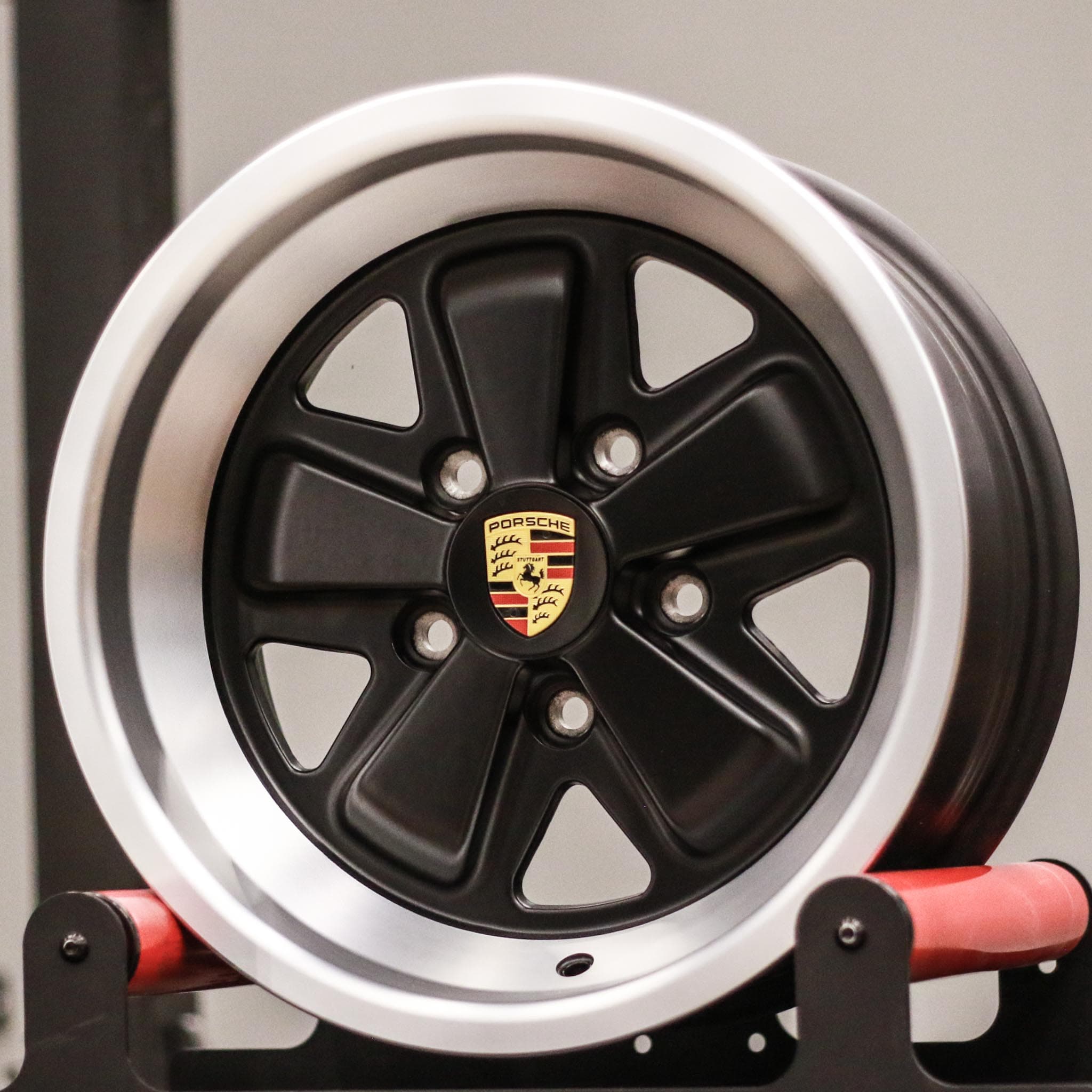 6M55 16" PORSCHE 5X130