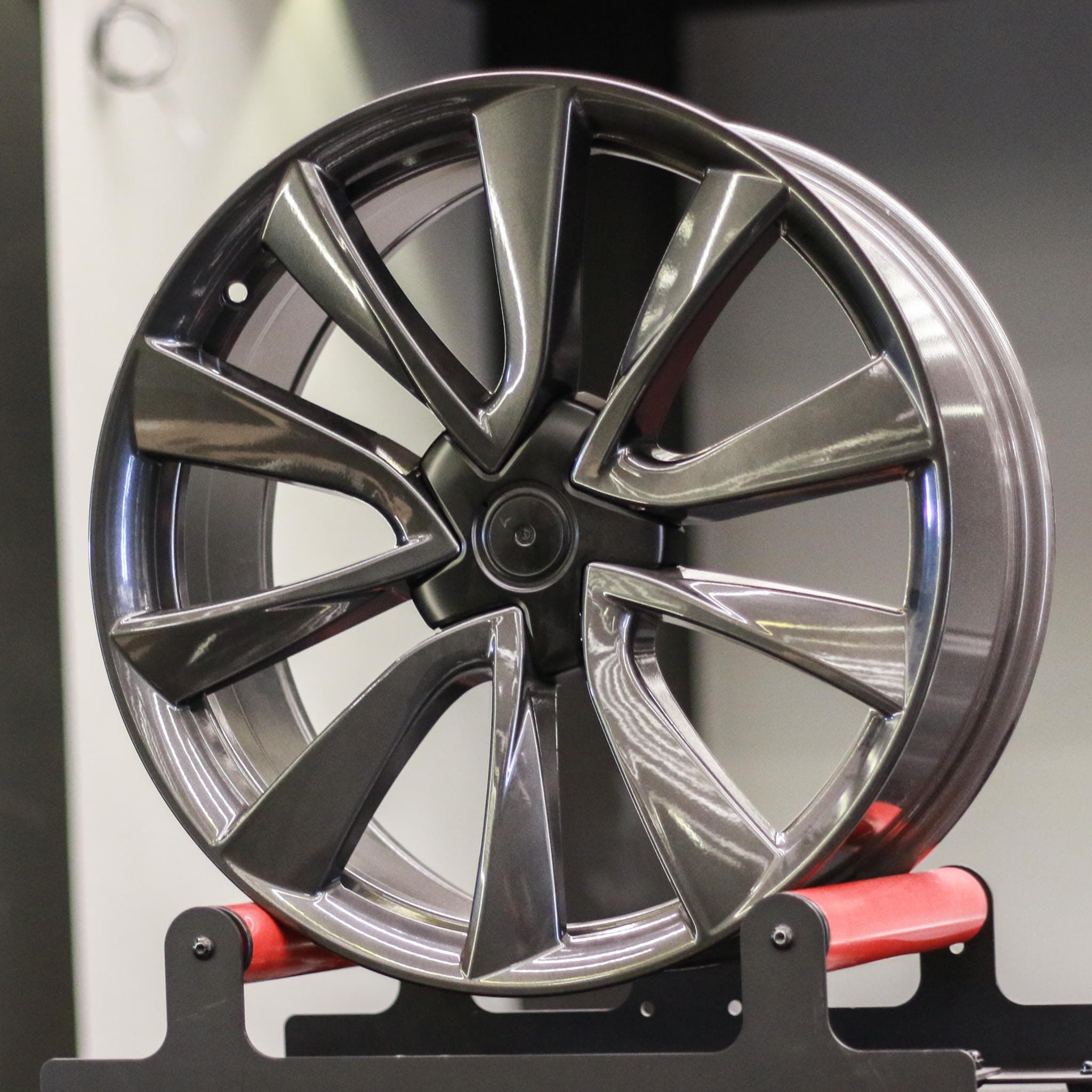 W454 20" TESLA 5X114